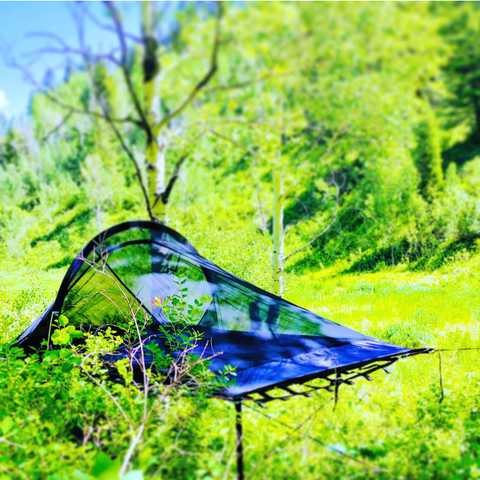 The sales flying tent